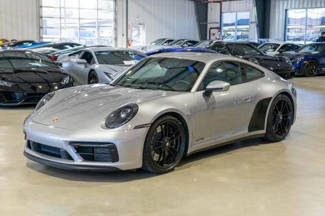 2022 porsche 911 carrera 4