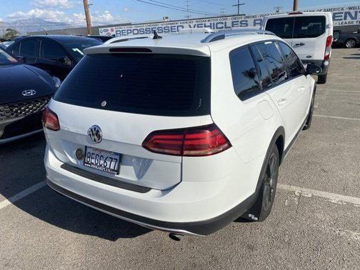 2018 volkswagen golf alltrack
