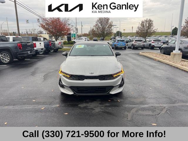 2021 kia k5 gt-line