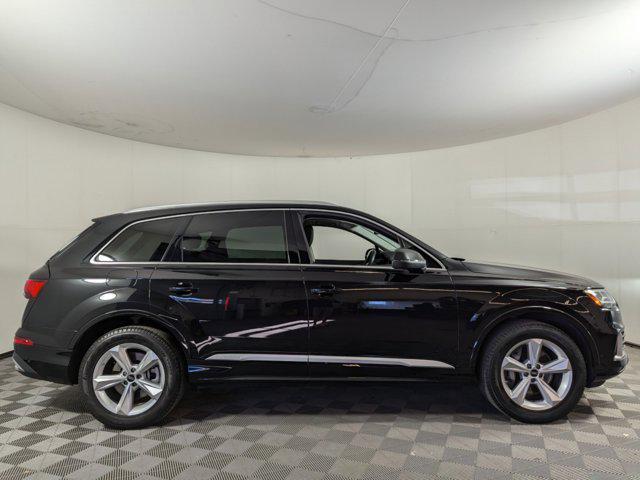 2023 audi q7 45 premium