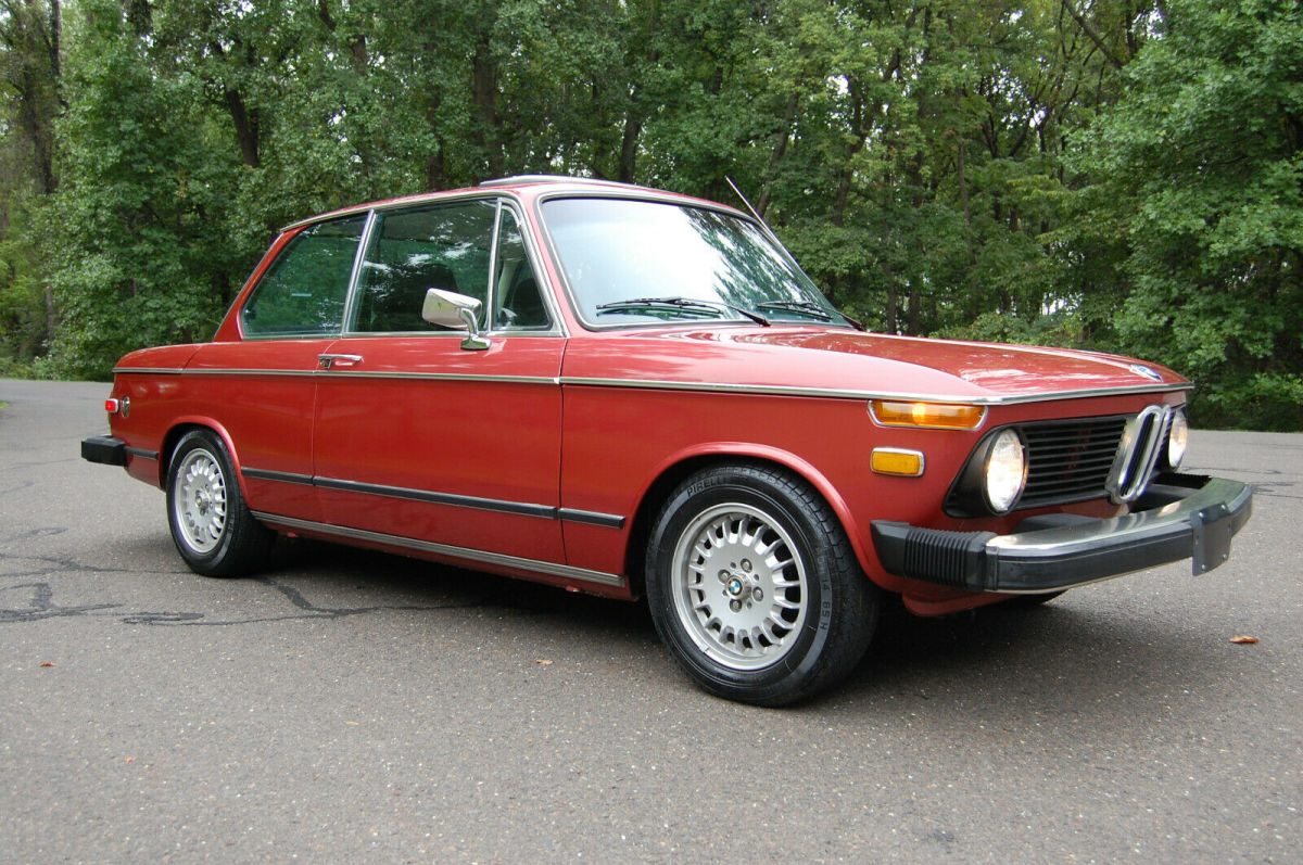 beautiful 1974 bmw 2002 tii cpe, redone in 1998, fuel injected 4 cyl, 4 spd manu
