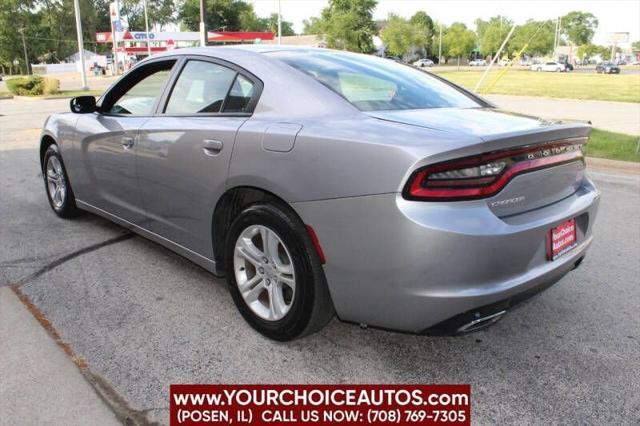 2017 dodge charger se