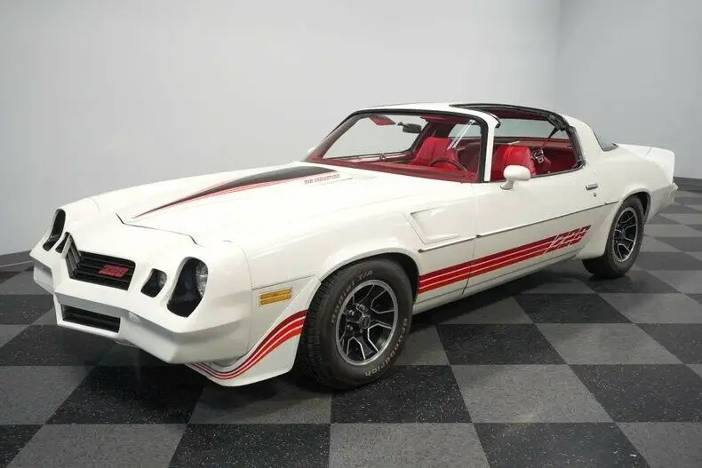 v8 muncie manual z/28 classic vintage collector original factory white a/c