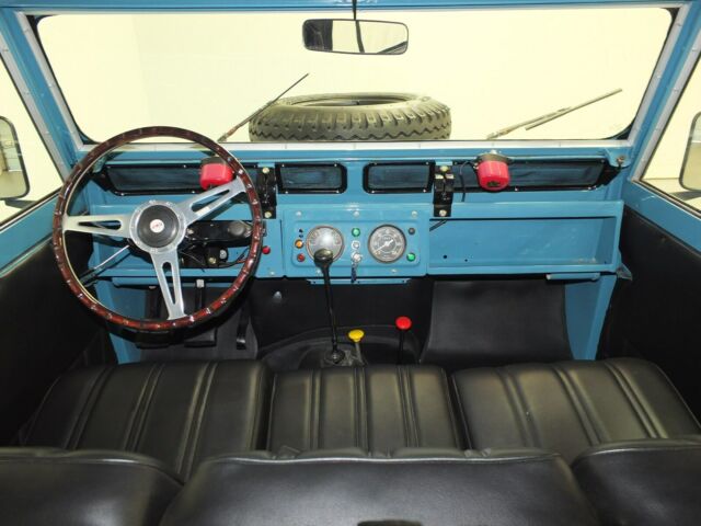 1969 land rover series iia 88"wb - fully restored! exc. condition! no reserve!