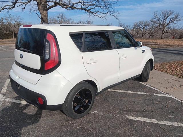 2018 kia soul base