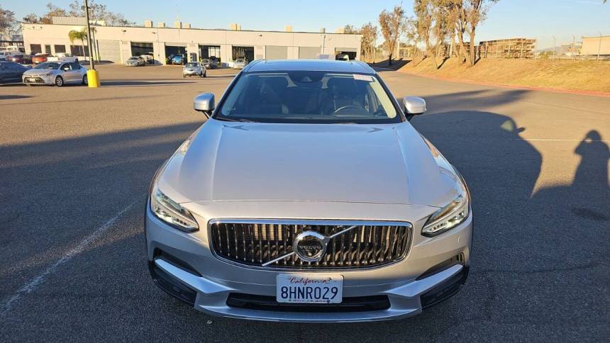 2018 volvo v90 cross country t5