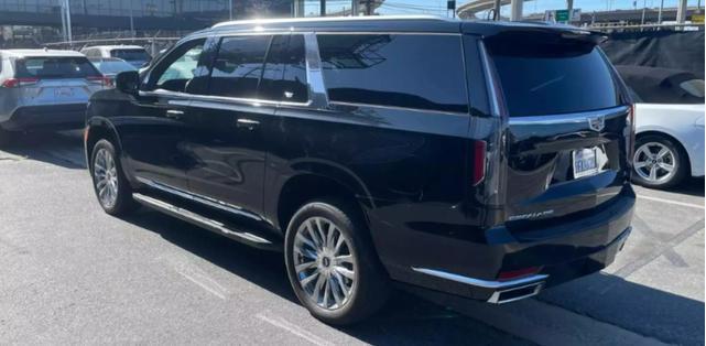 2023 cadillac escalade esv sport