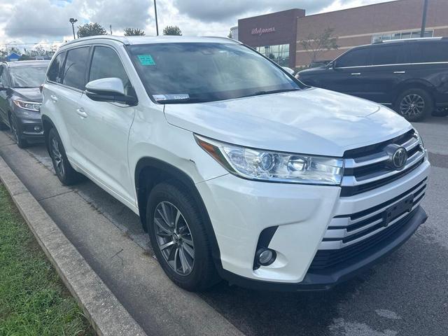 2017 toyota highlander xle