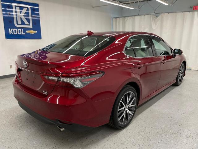 2022 toyota camry xle