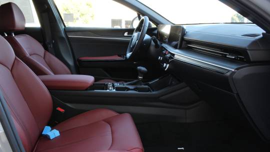 2025 Kia K5