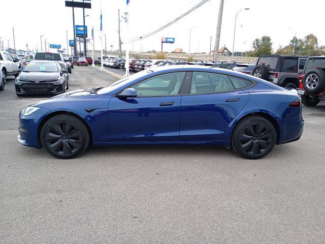 2023 tesla model s base