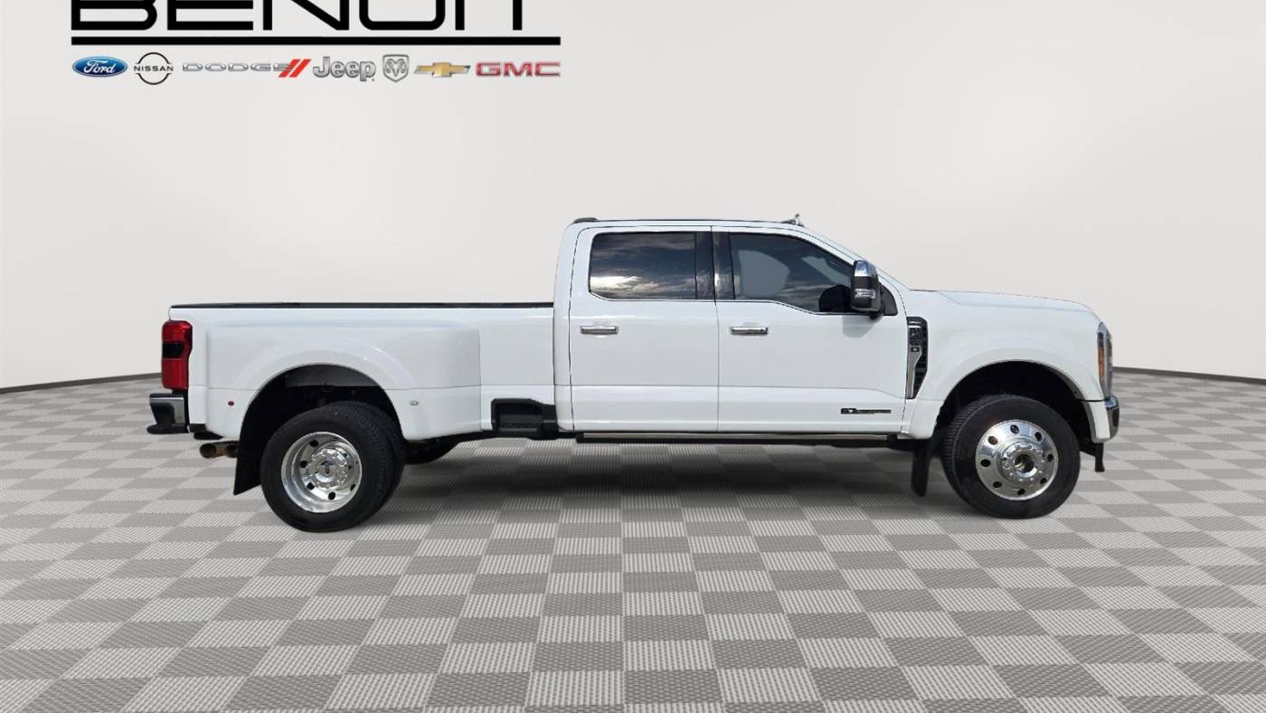 2023 ford f-450 super duty lariat