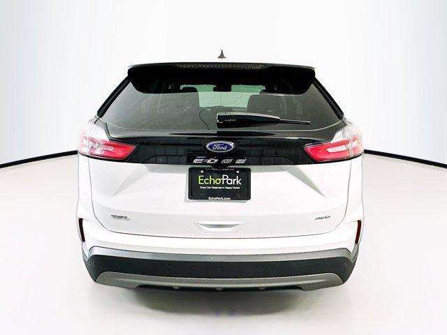 2022 ford edge sel