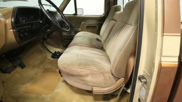 classic vintage chrome pickup 4x4 fomoco xlt 5.8l v8 auto trans brown tan