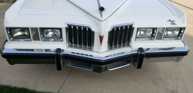 1977 pontiac grand prix sj - 39,800 original miles