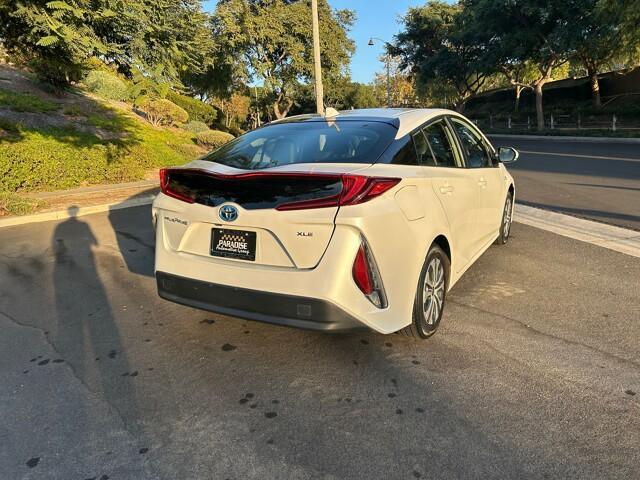 2021 toyota prius prime xle