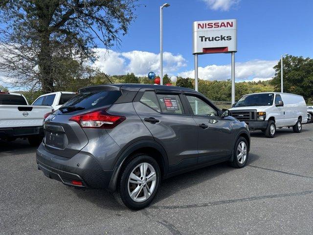 2020 nissan kicks s