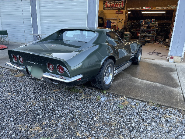 1969 chevrolet corvette stingray