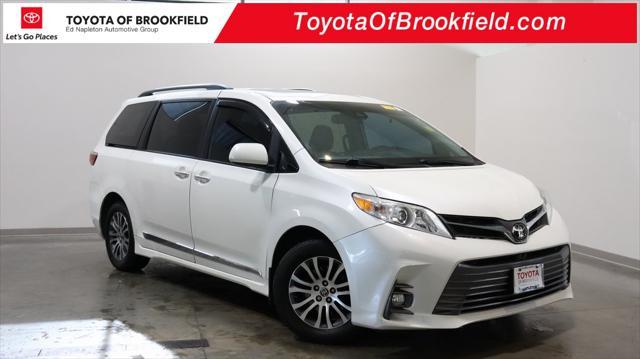 2020 toyota sienna xle
