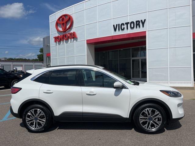 2021 ford escape sel