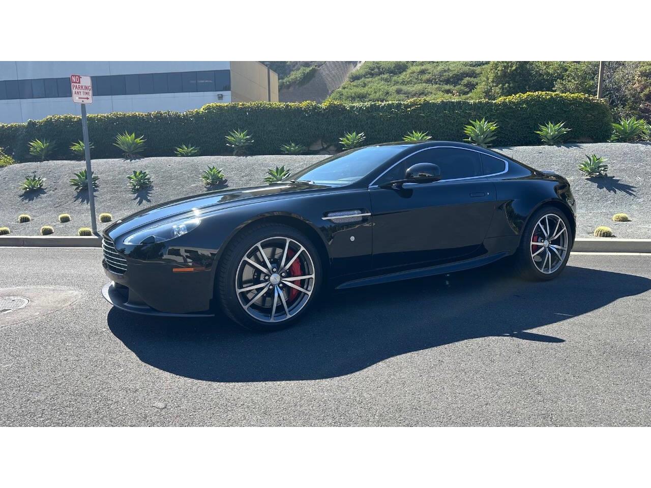 2013 aston martin vantage