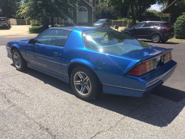 iroc z 28 tuned port injection t tops g92 loaded garaged well maintained