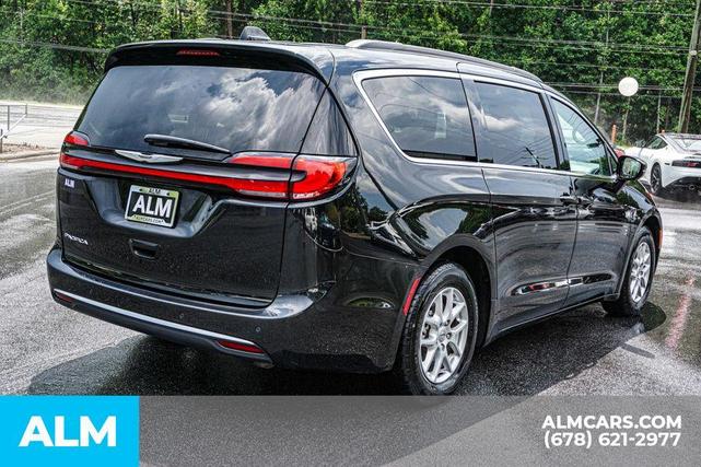2022 chrysler pacifica touring-l