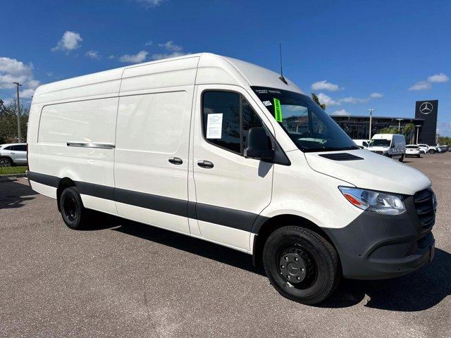2024 mercedes-benz sprinter 3500 170 wb high roof extended cargo