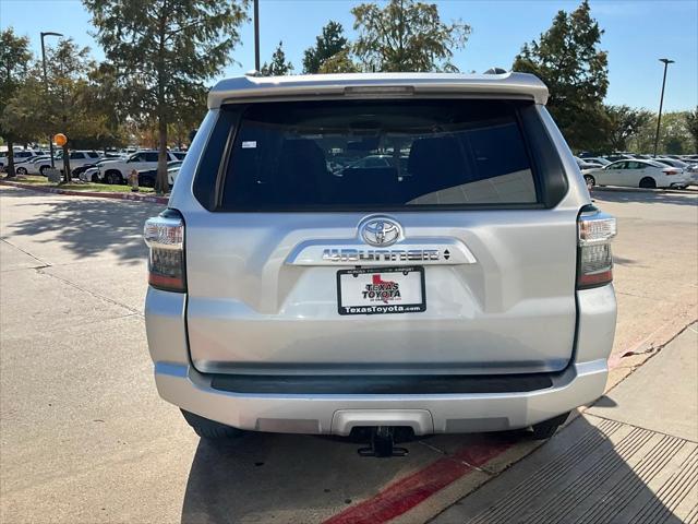 2024 toyota 4runner sr5
