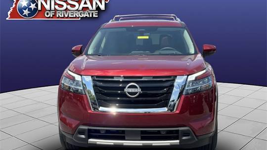 2024 Nissan Pathfinder platinum