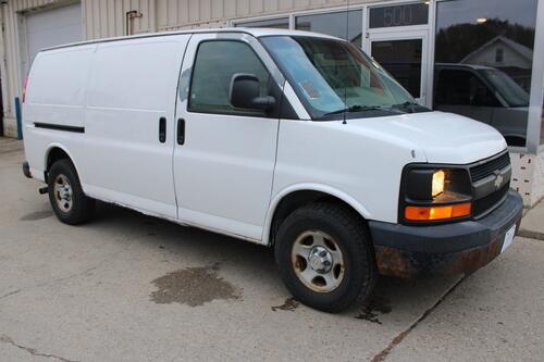 2007 chevrolet g1500 cargo van