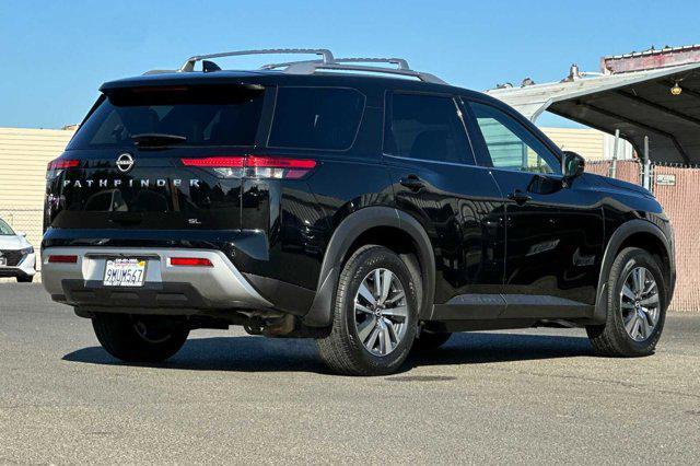 2023 nissan pathfinder sl fwd