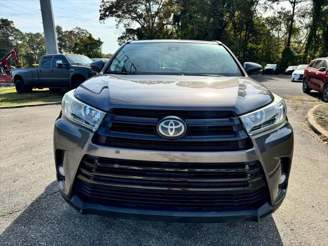 2017 toyota highlander se
