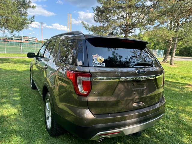 2016 ford explorer xlt