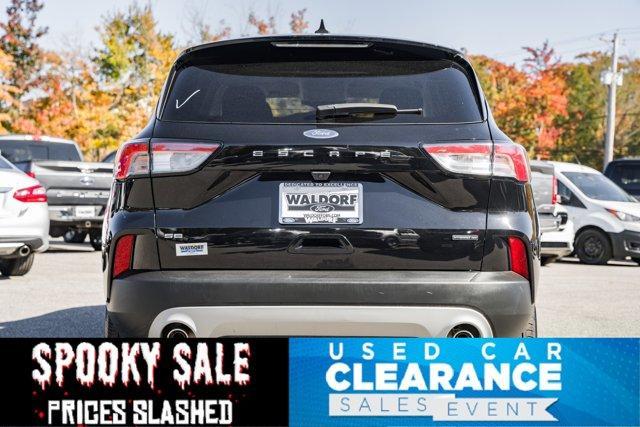 2021 ford escape se