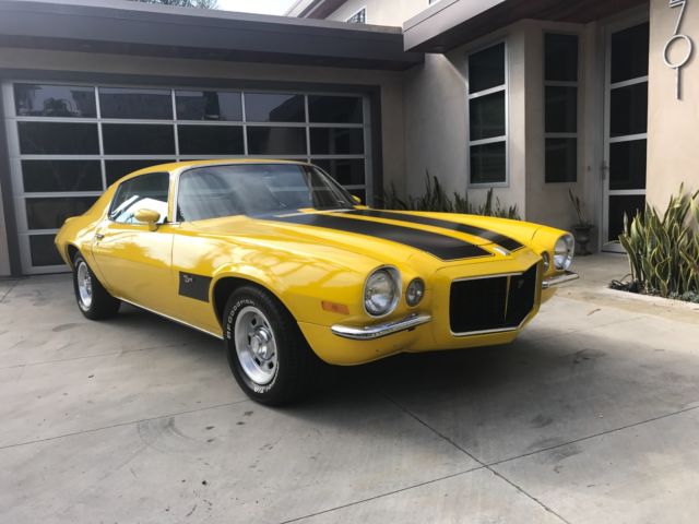 1970 chevrolet split bumper z28 tribute camaro. hi pro v8. restored