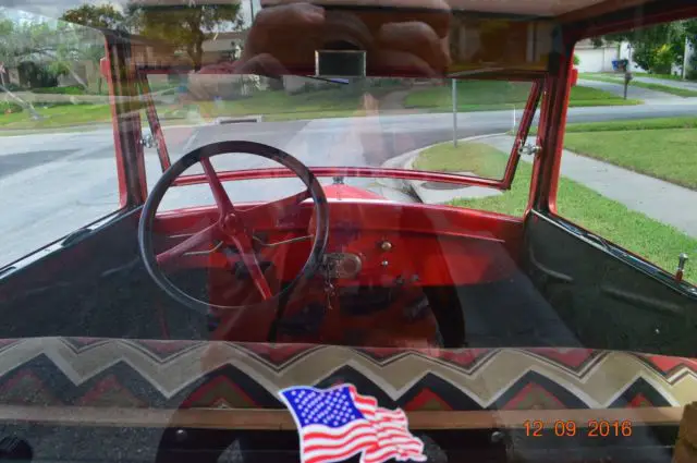 1926 ford model t red & black coupe 177 cid inline 4 2-speed manual