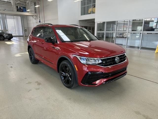 2024 volkswagen tiguan 2.0t se r-line black