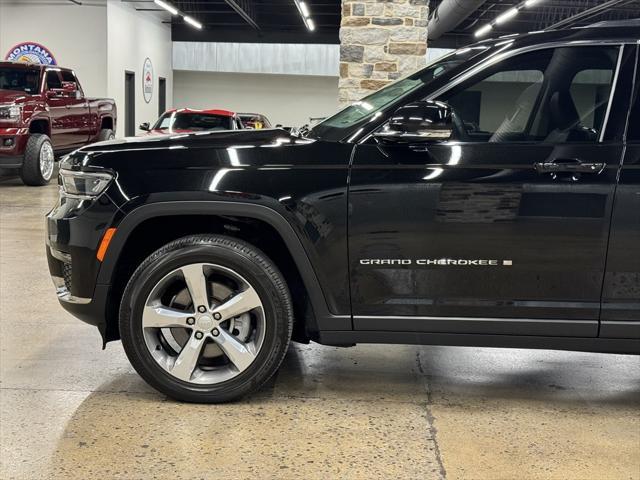 2022 jeep grand cherokee l limited