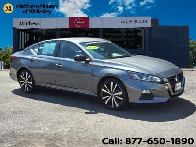 2021 nissan altima 2.5 sr
