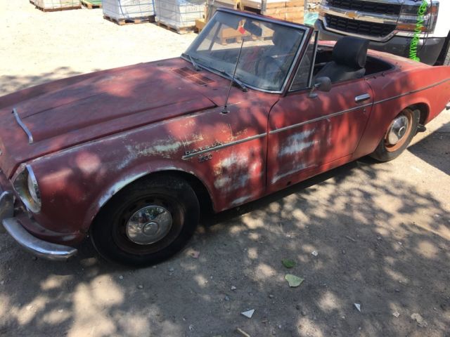 1968 datsun 1600 roadster (fairlady)