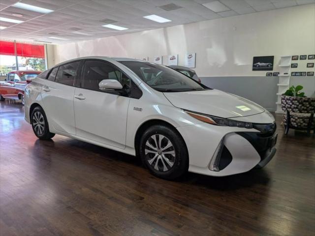 2020 toyota prius prime xle