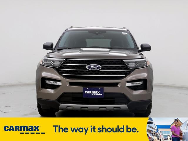 2021 ford explorer xlt