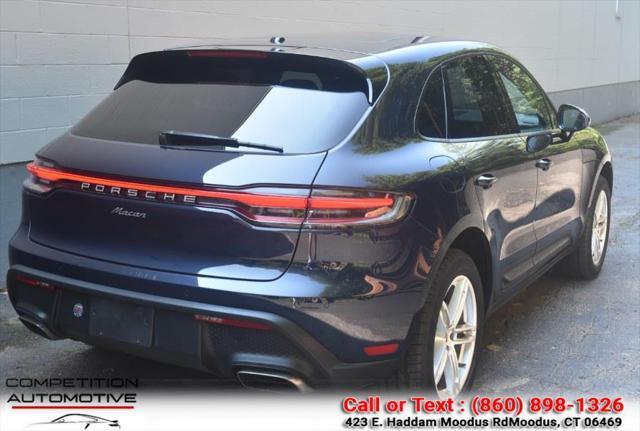 2022 porsche macan base