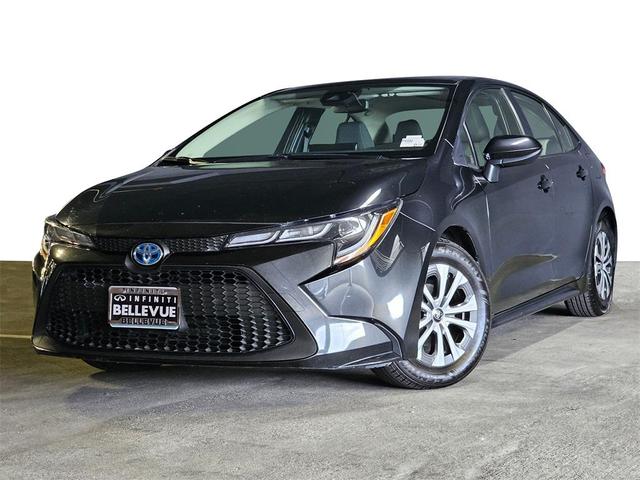 2022 toyota corolla hybrid le