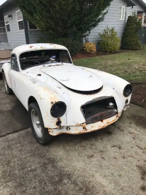 1958 mg mga coupe. rare very solid rust free project. barn find no reserve