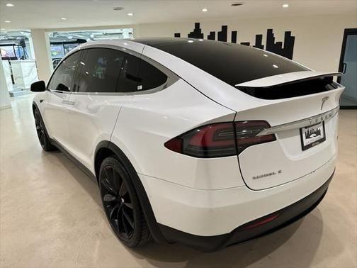 2018 tesla model x