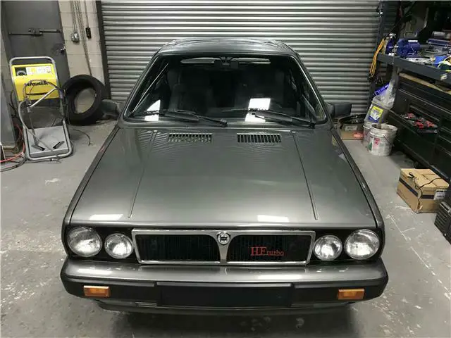 1989 lancia delta 32,000 miles gray hatchback 2.0 manual