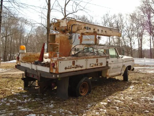 1975 ford f350 bucket ladder pickup truck dual wheel 10,000 lb 360 v8 4spd dana