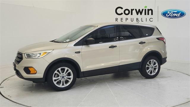 2017 ford escape s